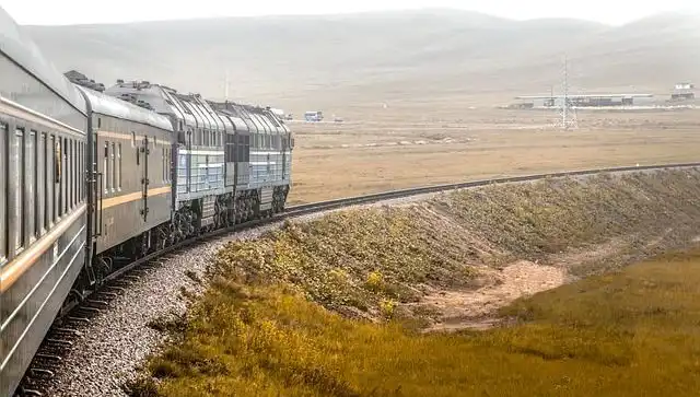 Pensilvanya'da Tren Kazası: Üç Kişi Raylar Üzerinde Feci Şekilde Hayatını Kaybetti