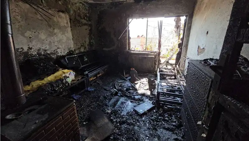 Elektrikli Battaniye Yangına Neden Oldu: Yaşlı Kadın Son Anda Kurtarıldı