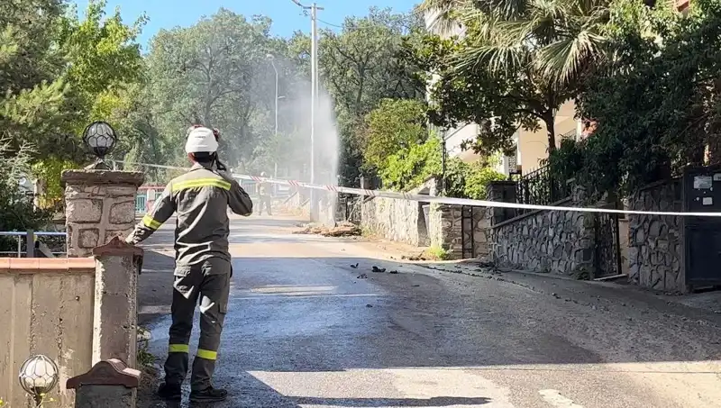 Bursa'da Doğalgaz Patlaması: Üç İşçi Hastaneye Kaldırıldı