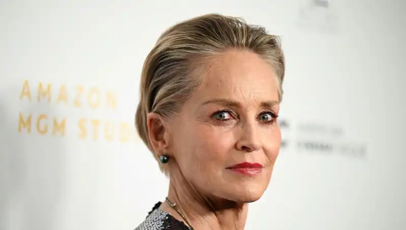 Sharon Stone, Annesinin Kayıp Acısını Sosyal Medyada Paylaştı
