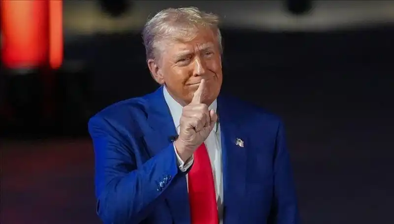 Trump, İlk Yurtdışı Ziyaretini Suudi Arabistan'a Gerçekleştirecek!