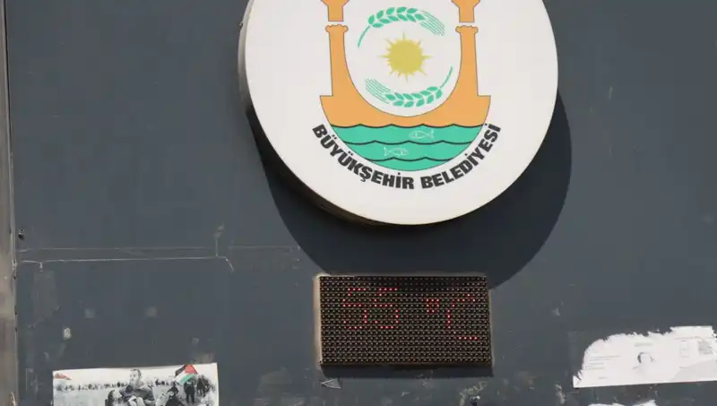 Termometreler 55 Dereceyi Gördü: Sıcaklık Rekorları ve Etkileri