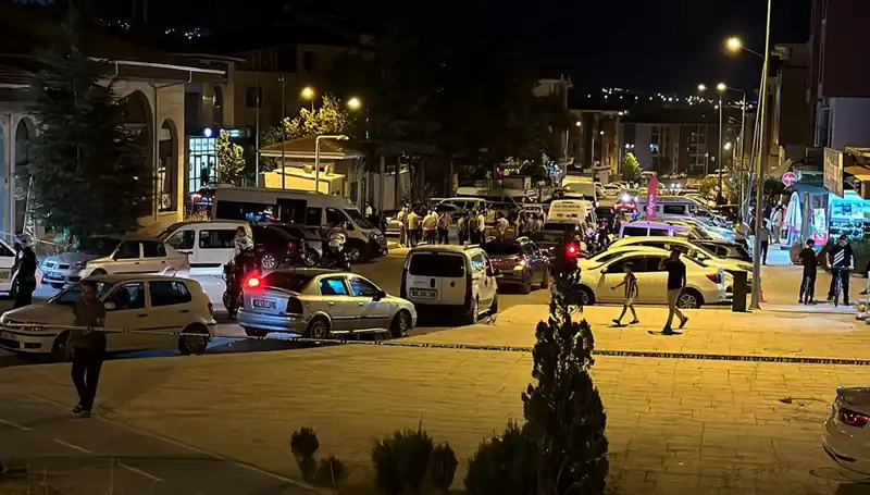 İki Aile Arasında Korkunç Kavga: 1 Ağır Yaralı, 3 Yaralı!