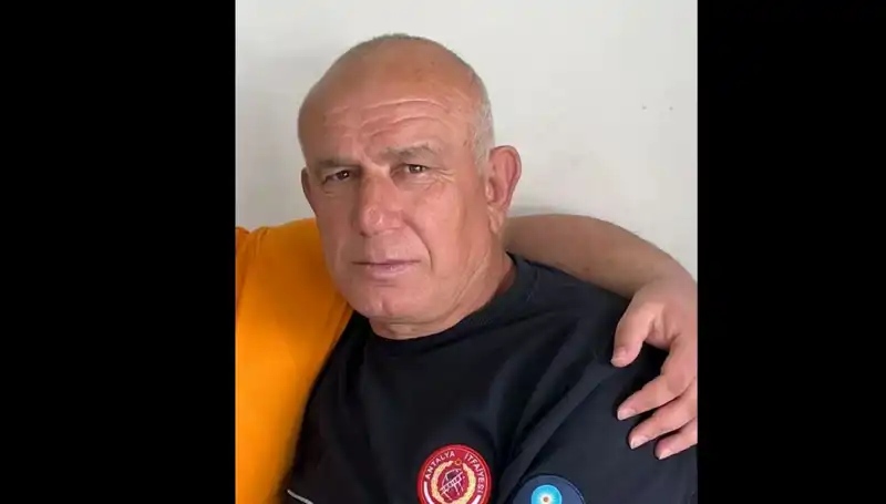 İtfaiyeci Topladığı Mantarları Yedi, Hayatını Kaybetti