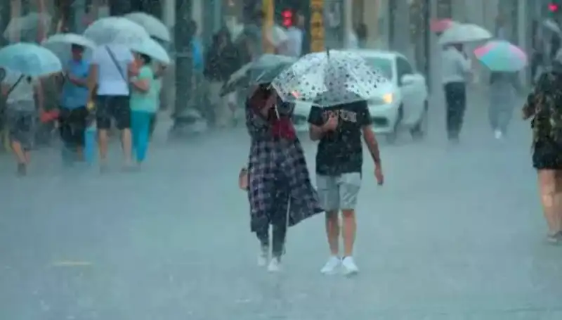 İstanbul’da Beklenen Sağanak Yağış ve Yangın Bölgesindeki Rüzgar Uyarısı