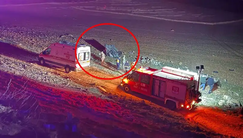 Otomobil Şarampole Devrildi: Feci Kaza Sonrası İki Can Kaybı