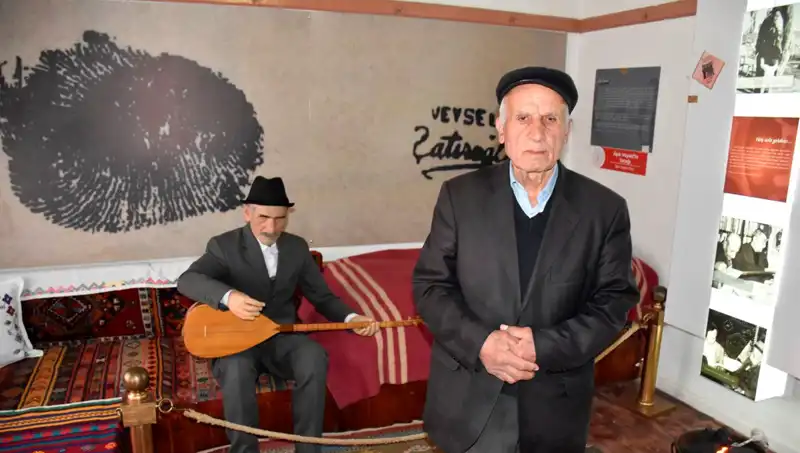 Aşık Veysel'in Hayatı ve Ölümüne Dair Bilinmeyenler