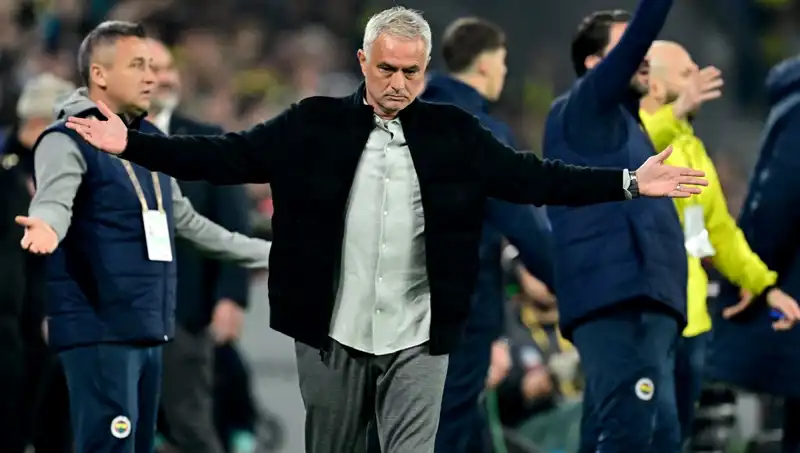 Mourinho Hakkında Gelen Eleştiriler: "Modası Geçmiş Bir İsim"
