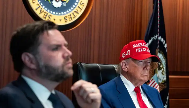 Trump’ın Azil Tasarısı Reddedildi: Sonuçlar ve Gelecek Olasılıkları