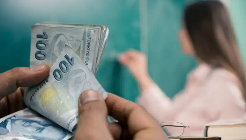 2025 Yılında Öğretmen Maaşları Ne Kadar Olacak?
