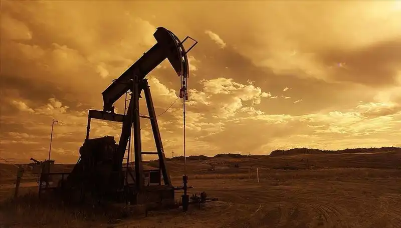 Orta Doğu'da Sıcak Gece: Petrol Fiyatlarında Tarihi Artış Yaşandı