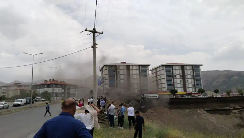 Bitlis'te Doğalgaz Hattında Şok Patlama: 5 Yaralı