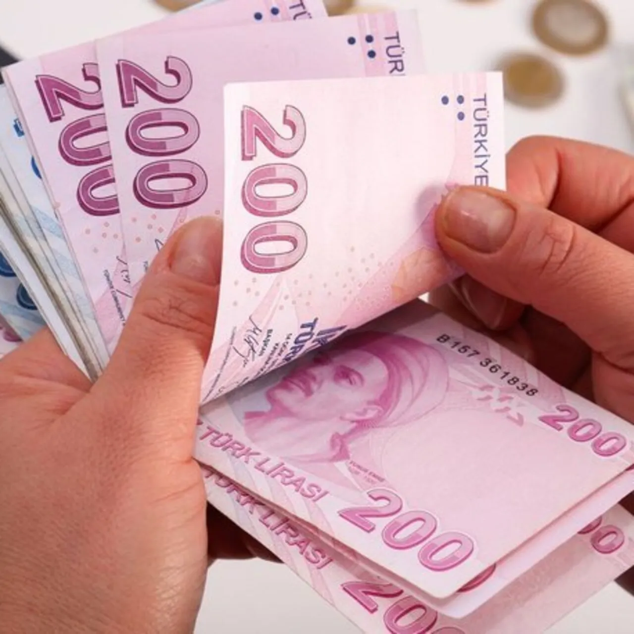 Memur Maaşları 2024’te Yeniden Belirleniyor: Zam Oranları Açıklandı