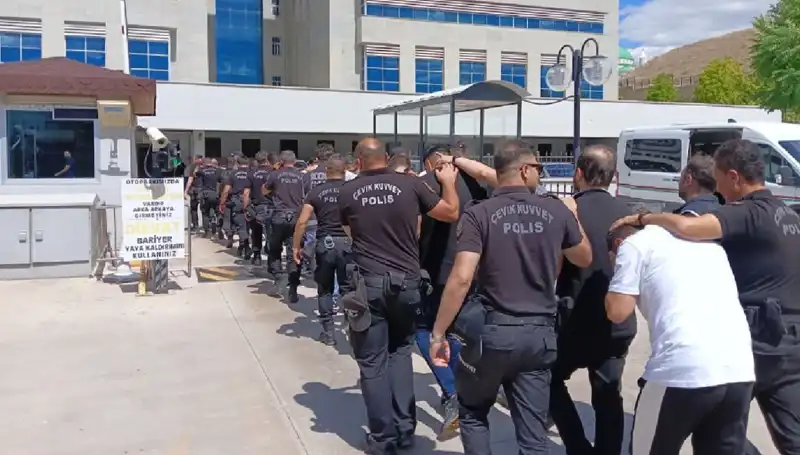Ankara'da Haraç Çetesi Operasyonunda Şok Detaylar: Avukatlar da Yakalandı
