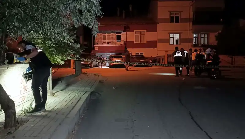 Karaman'da Kanlı Gece: Kız Arkadaşıyla Tartışan Genç Dehşet Saçtı