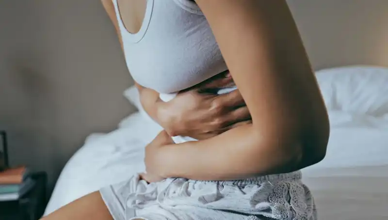 22 Yaşında Bağırsak Kanseri Teşhisi: Genç İnsanın Yaşadığı Sıra Dışı Hikaye