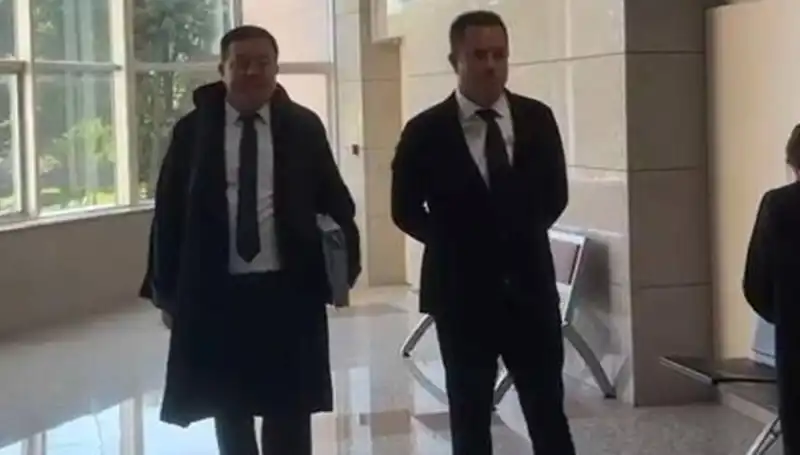 Acun Ilıcalı, Yasa Dışı Bahis Reklamı İddialarıyla Mahkemeye Çıktı
