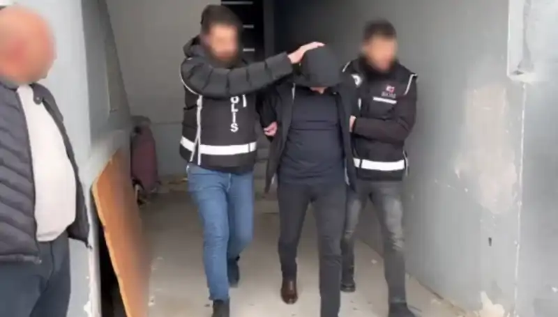 Dört İlde Eş Zamanlı Operasyon: Çetelere Ağır Darbe!