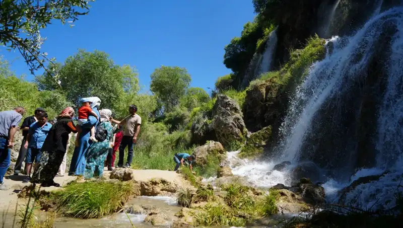Sıcaktan Bunalanlar İçin Gözde Kaçış Noktası: 35 Kilometre Uzaklıkta