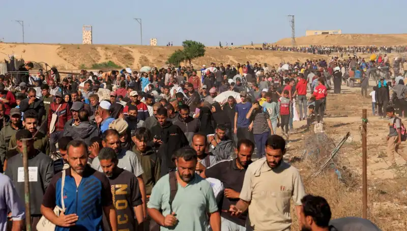 Gazze’de İnsani Yardımda Hayat Kurtaran Bir An, 15 Filistinli Hayatını Kaybetti
