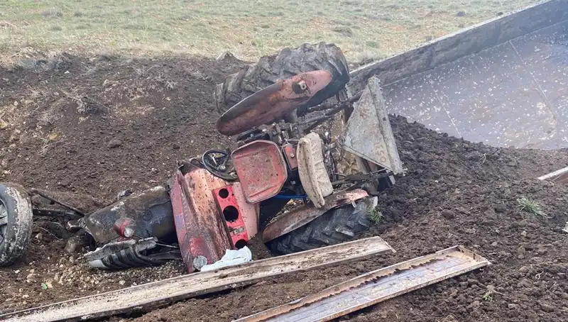 Kayseri'de Kontrolden Çıkan Traktör Şarampole Yuvarlandı: Olayın Ayrıntıları Şoke Etti